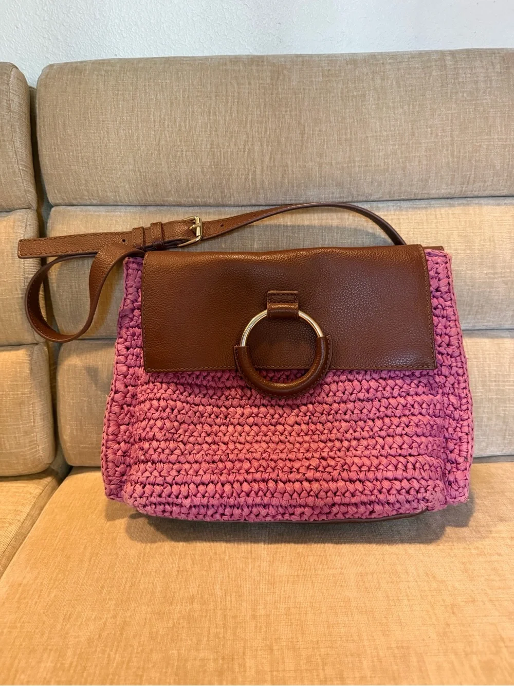 Vince Camuto Livee Raffia Large Crossbody Bag – Sandalwood/Rose Pink & Brown